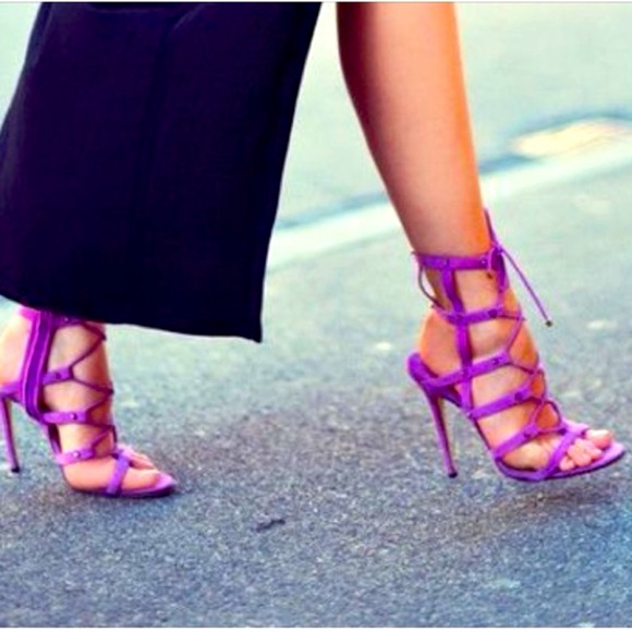 Jimmy Choo Heels "Meddle" Gladiator Lace-Up Studded Purple Sandals Size 34 $1050 - Picture 1 of 9
